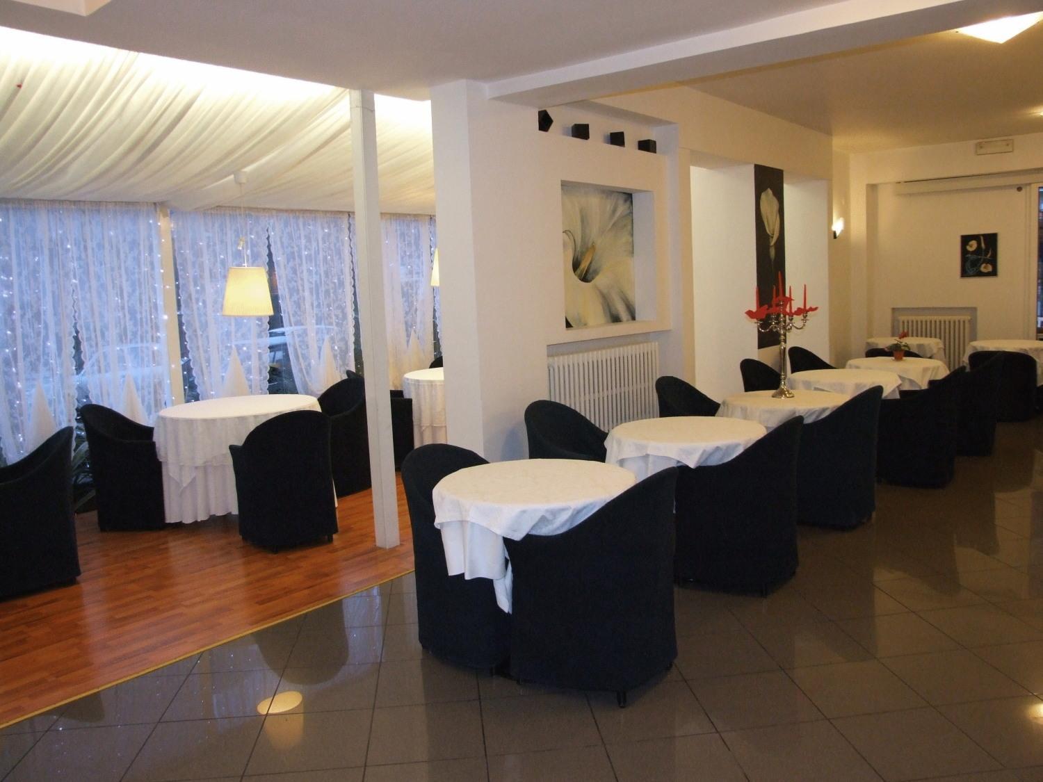 Hotel Mediterraneo Pesaro Exteriör bild