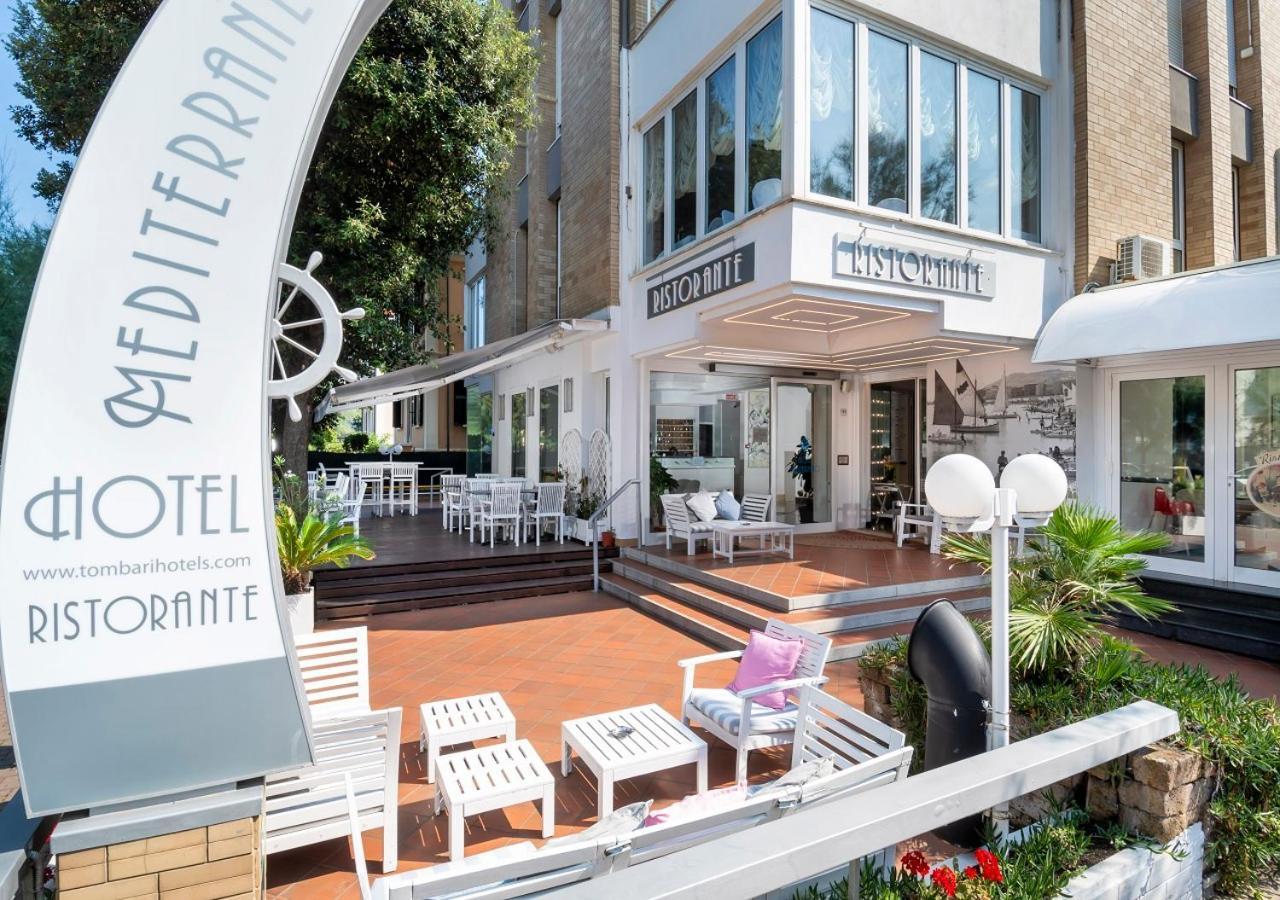 Hotel Mediterraneo Pesaro Exteriör bild